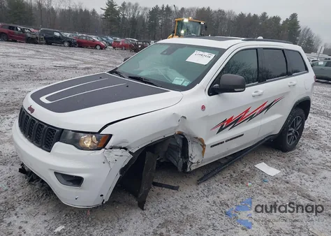 2018 Jeep Grand Cherokee Trailhawk 4X4 z USA, uszkodzony, nr VIN 1C4RJFLG0JC317955